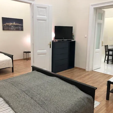 Dohány Apartamento *